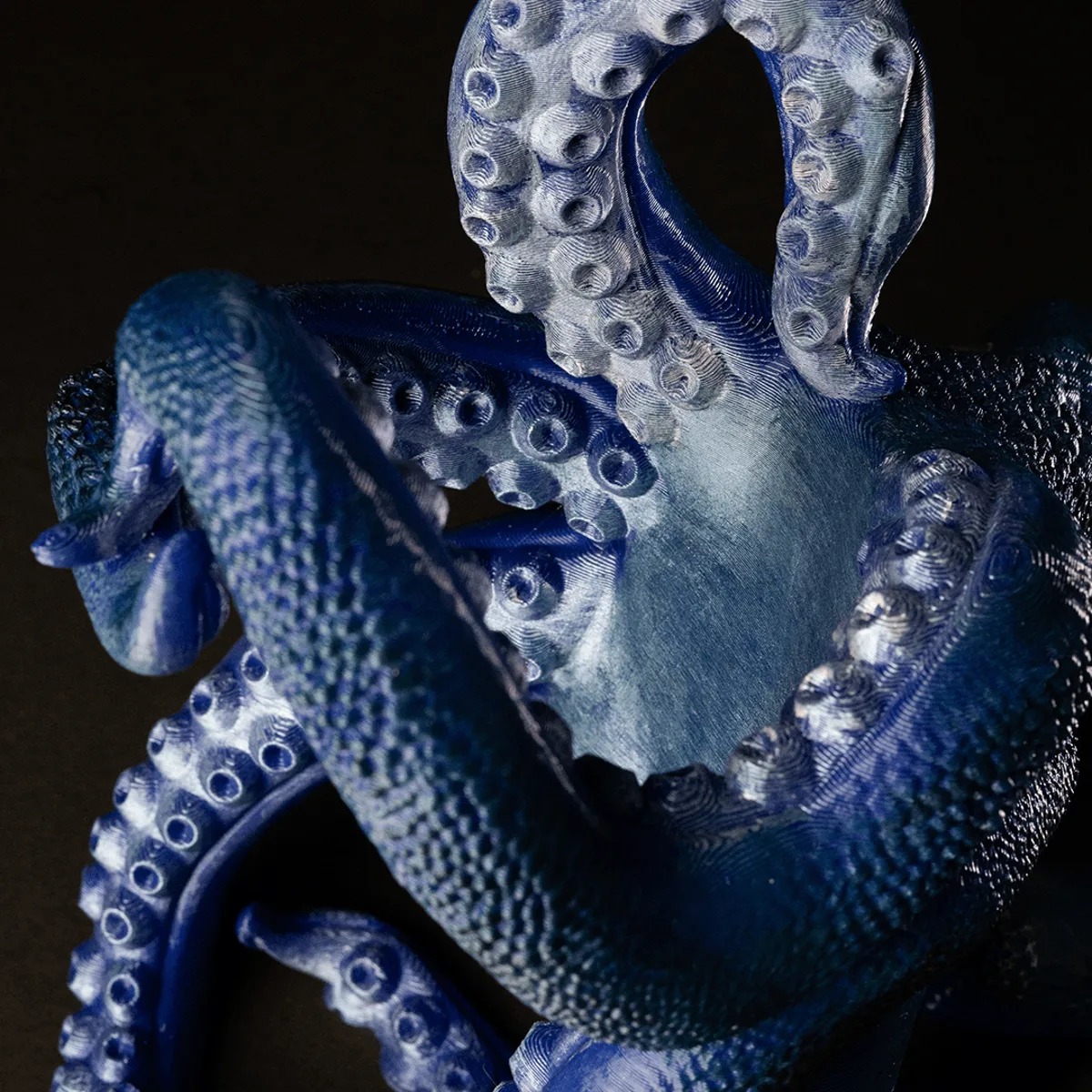 Premium Kraken Flaschenhalter | Edles Accessoire für deine Bar von Dreizack | 3D Druck — sechste Ansicht