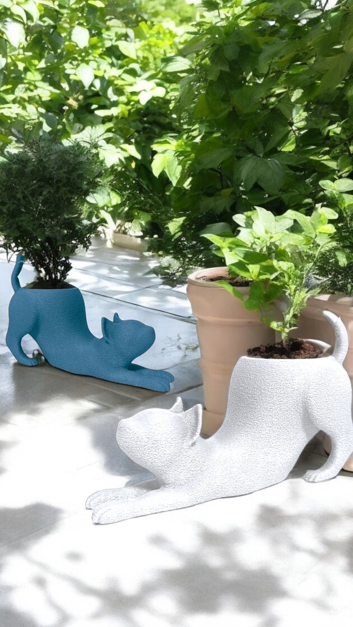 Katzen-Pflanzentopf „Lazy Cat“: 3D-gedruckt aus nachhaltigem PLA, individuell in Wunschfarbe erhältlich. Perfekt für Sukkulenten, Kräuter und Kakteen. Maße ca.